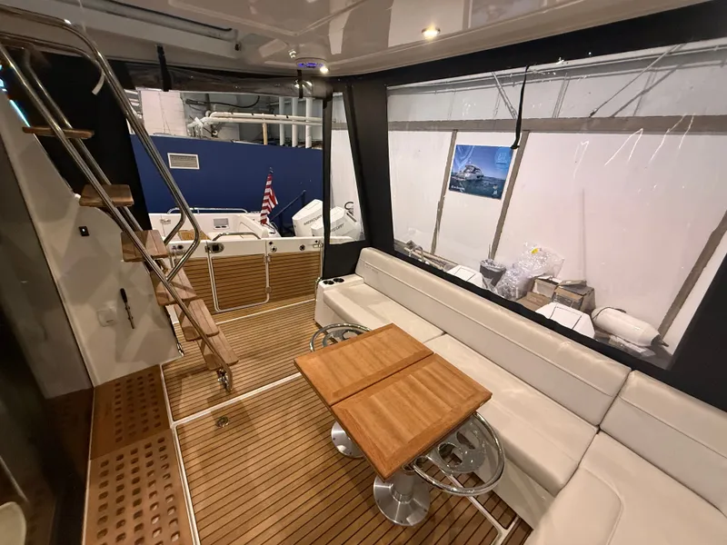 Slide: The Image of Beneteau Antares 12 Fly 2026 - 20