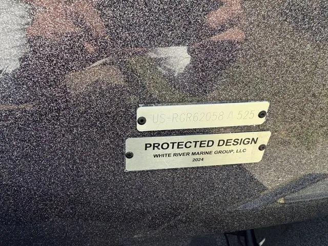 Slide: The Image of Ranger Z519R 2025 - 8