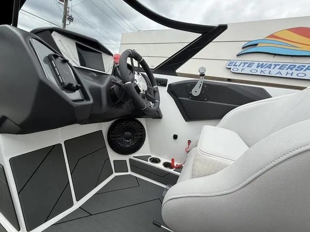 Slide: The Image of Supreme S240 2025 - 13