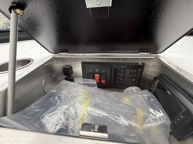 Slide: The Image of Supreme S240 2025 - 3