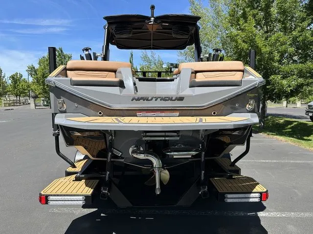 Slide: The Image of Nautique Super Air Nautique G25 2025 - 11