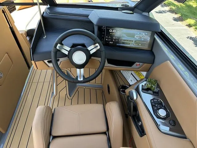 Slide: The Image of Nautique Super Air Nautique G25 2025 - 46