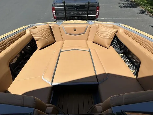 Slide: The Image of Nautique Super Air Nautique G25 2025 - 51