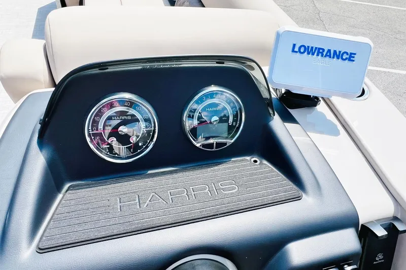 Slide: The Image of Dashboard of 2026 Harris Cruiser Sunliner 250 CW with Lowrance navigation system. - 21