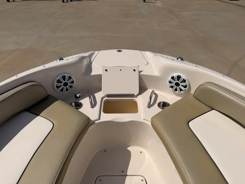 Slide: The Image of Sea Ray 240 SUNDECK 2007 - 21