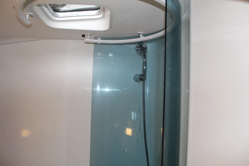 Slide: The Image of Shower area in 2005 Beneteau Antares 13.80 yacht. - 27