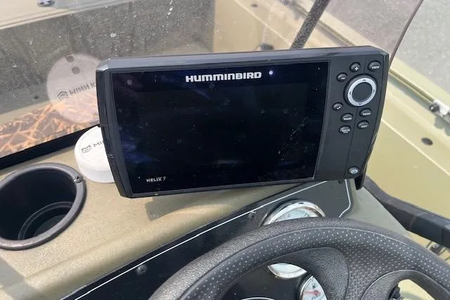 Slide: The Image of Humminbird Helix 7 fish finder on 2020 Tracker Grizzly 1860 CC boat dashboard. - 4