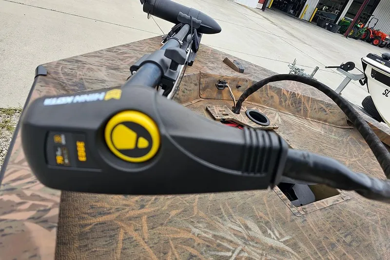 Slide: The Image of 2023 G3 Sportsman 1810 Camo boat with trolling motor, camo design. - 18