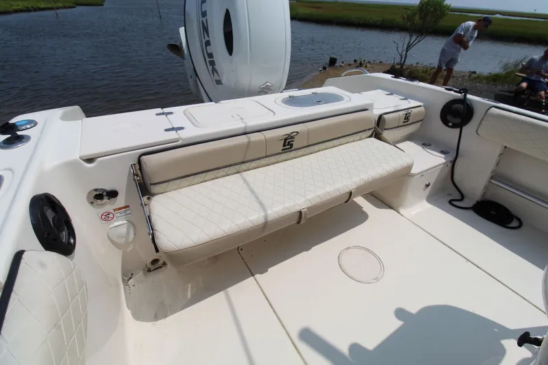 Slide: The Image of Carolina 23 Ultra Elite 2021 - 23