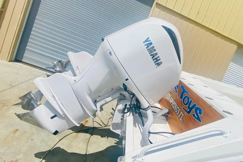 Slide: The Image of Venture 39 Open with Yamaha 350s - 3