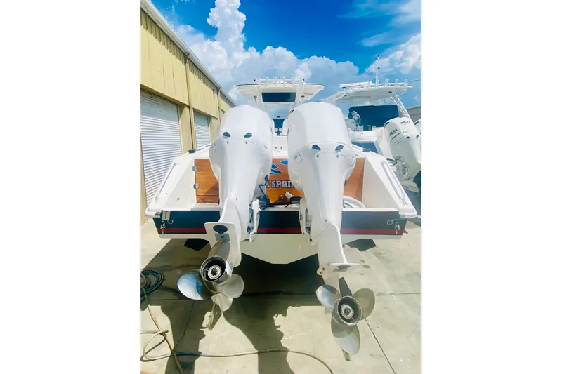 Slide: The Image of 2005 Venture 39 Open boat with dual outboard motors - 4