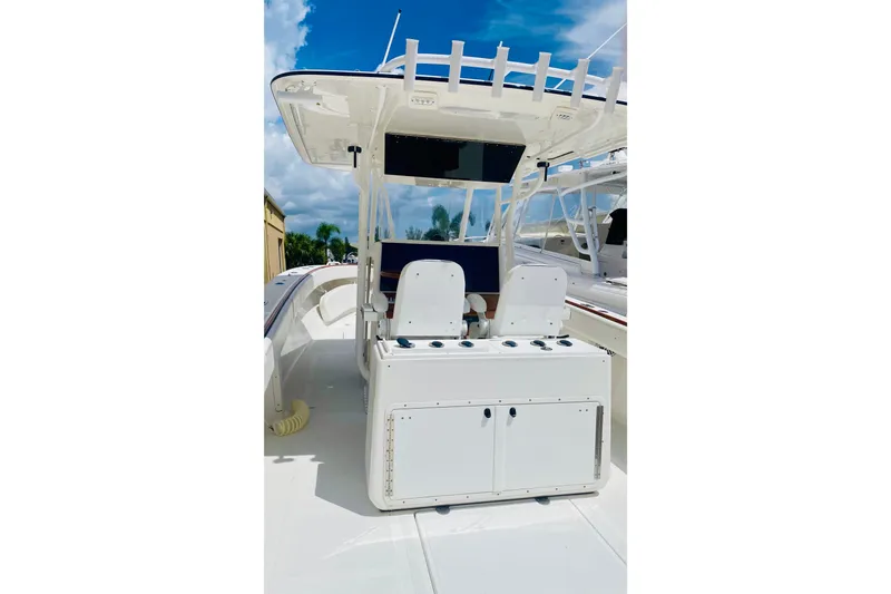 Slide: The Image of 2005 Venture 39 - 6