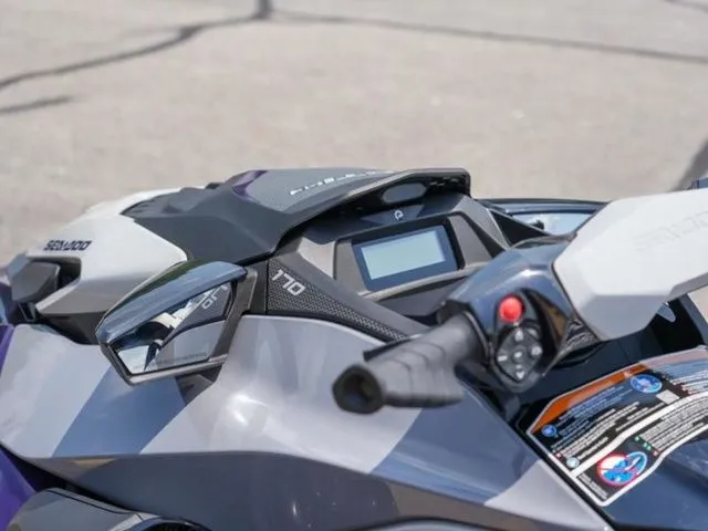 Slide: The Image of Sea-Doo GTI 2025 - 3