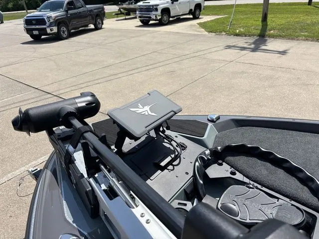 Slide: The Image of Skeeter ZXE21 2026 - 13