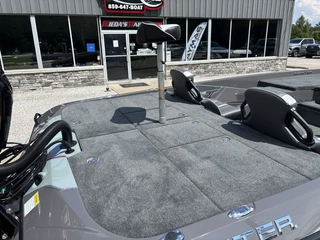 Slide: The Image of Skeeter ZXE21 2026 - 4