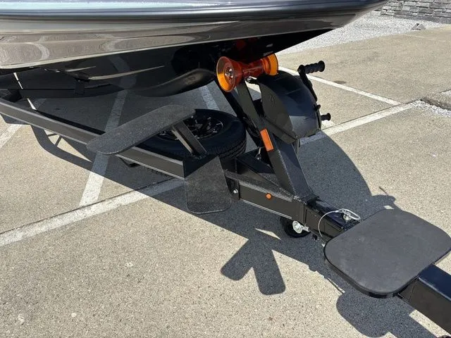 Slide: The Image of Skeeter ZXE21 2026 - 9