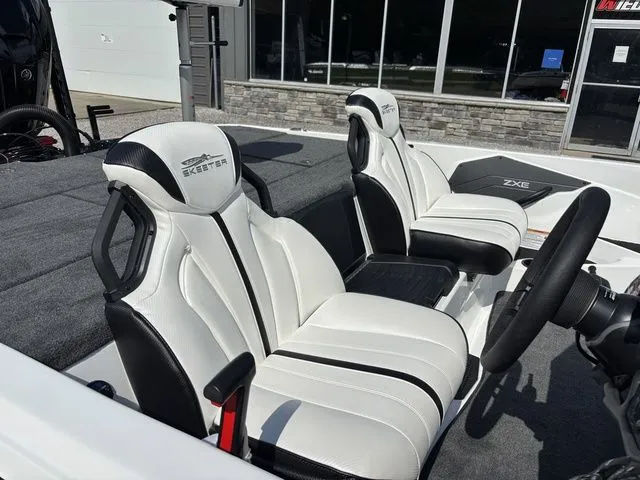 Slide: The Image of Skeeter ZXE21 2026 - 7