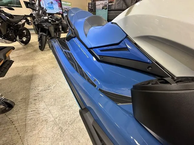 Slide: The Image of Yamaha FX® Limited SVHO® 2025 - 20