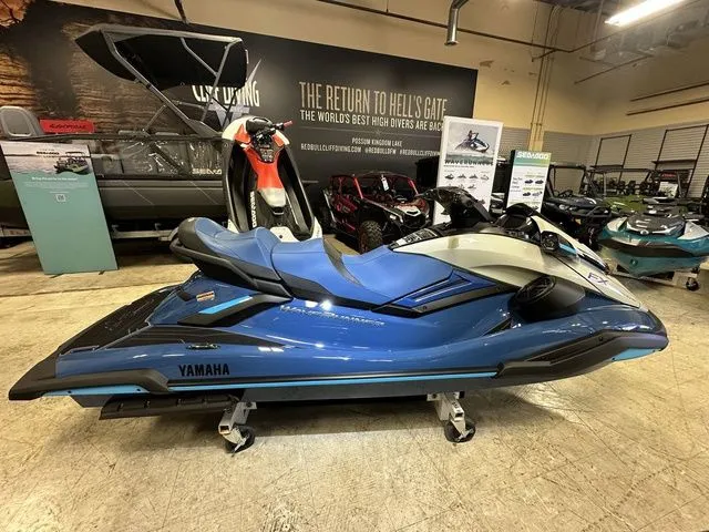 Slide: The Image of Yamaha FX® Limited SVHO® 2025 - 5