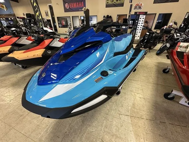 Slide: The Image of Yamaha VX Deluxe 2025 - 4