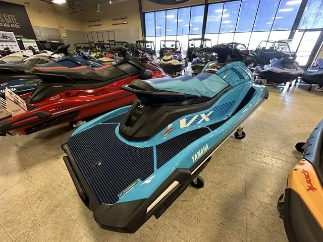 Slide: The Image of Yamaha VX Deluxe 2025 - 8