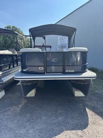 Slide: The Image of Crest Conquest 230 SLC 2026 - 3