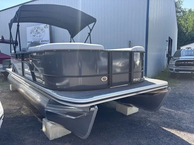 Slide: The Image of Crest Conquest 230 SLC 2026 - 4