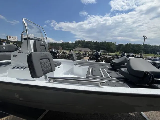 Slide: The Image of Xpress XR 21 Bay 2026 - 11