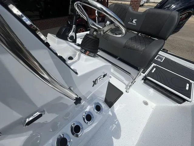 Slide: The Image of Xpress XR 21 Bay 2026 - 23