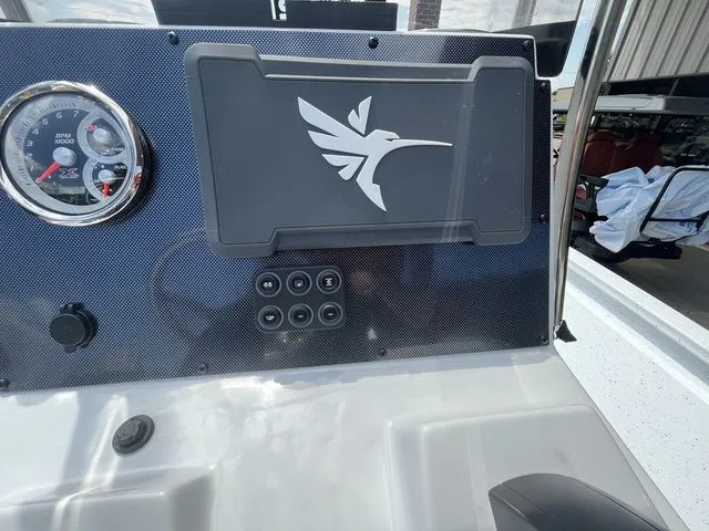 Slide: The Image of Xpress XR 21 Bay 2026 - 27