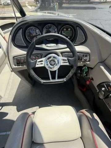 Slide: The Image of Malibu Wakesetter 23 LSV 2004 - 3