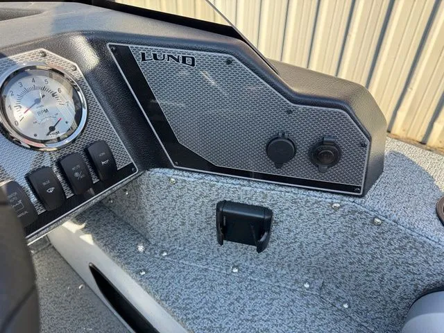 Slide: The Image of Lund 1675 Alaskan SS 2026 - 11