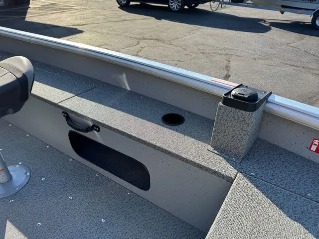 Slide: The Image of Lund 1675 Alaskan SS 2026 - 17