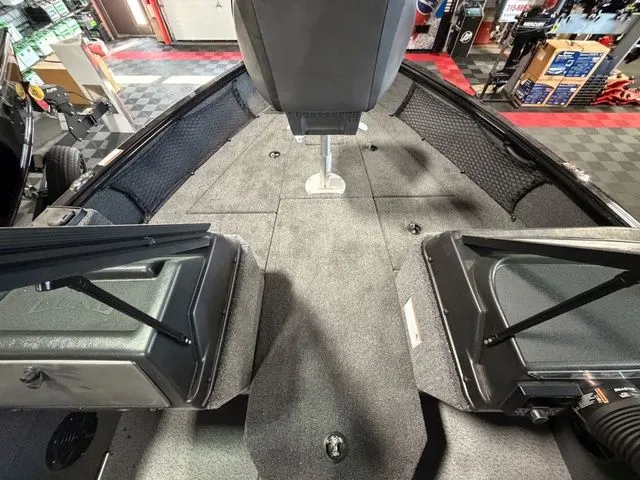 Slide: The Image of Lund Impact XS 1875 Sport 2025 - 23