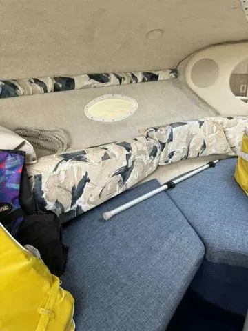 Slide: The Image of Sea Ray 245 Weekender 2000 - 5