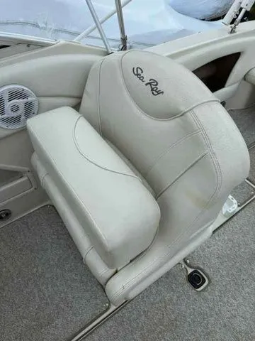 Slide: The Image of Sea Ray 245 Weekender 2000 - 8