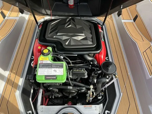 Slide: The Image of Nautique Ski Nautique 2026 - 26