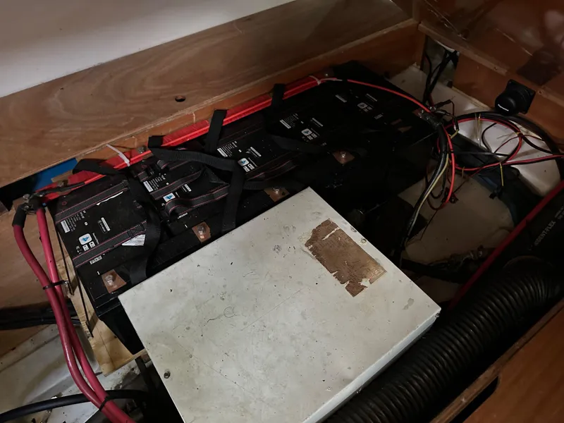 Slide: The Image of Beneteau 373 2005 - 59