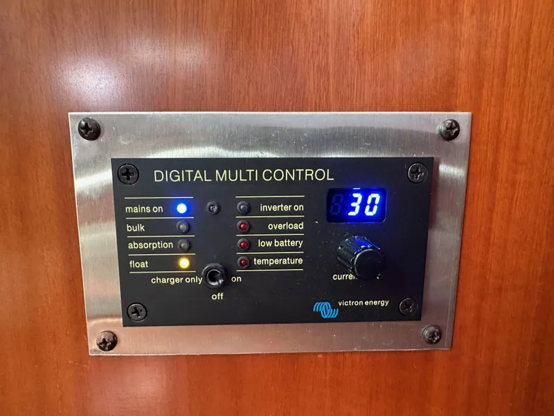 Slide: The Image of Beneteau 373 2005 - 64