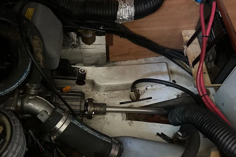 Slide: The Image of Beneteau 373 2005 - 69