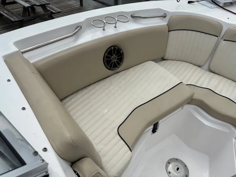 Slide: The Image of Sea Fox 226 Traveler 2018 - 21