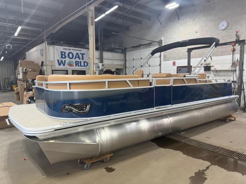 Slide: The Image of Tahoe Sport 2385 Swingback (VRB) & Honda 4-Stroke EFI 2026 - 38