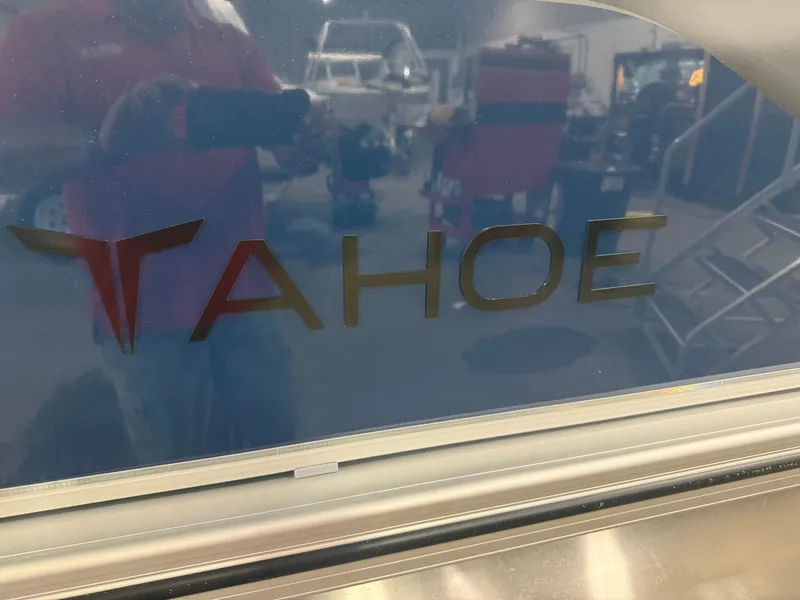 Slide: The Image of Tahoe Sport 2385 Swingback (VRB) & Honda 4-Stroke EFI 2026 - 39