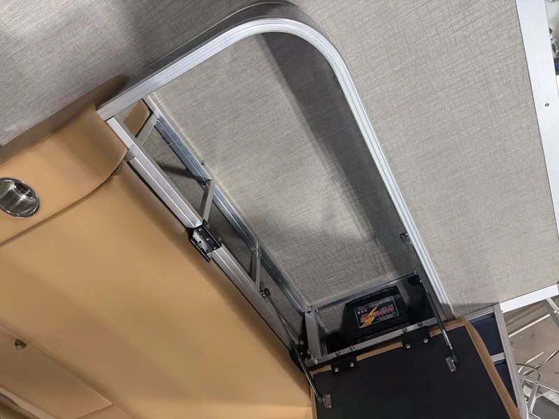 Slide: The Image of Tahoe Sport VRB 2385 Swingback & 4-Stroke $33995 2026 - 25