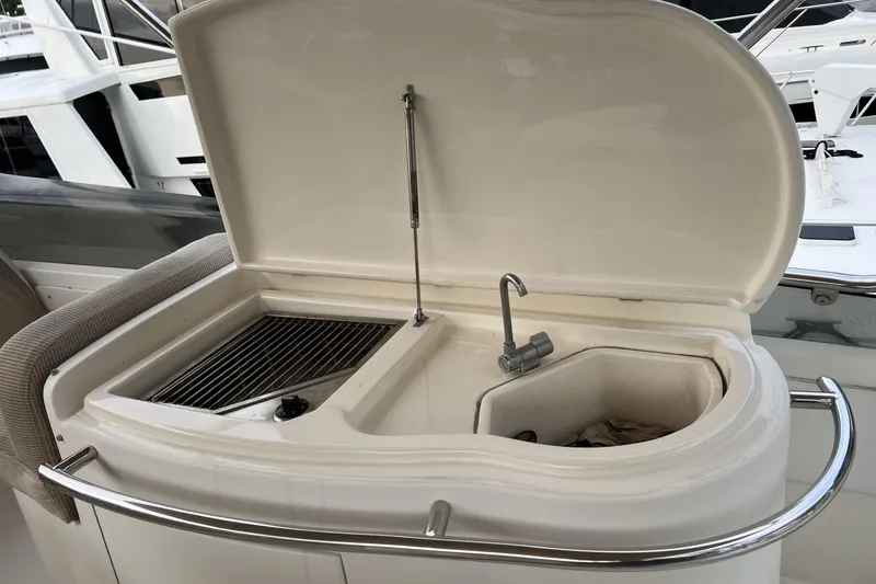 Slide: The Image of Flying Bridge Wet Bar - 30