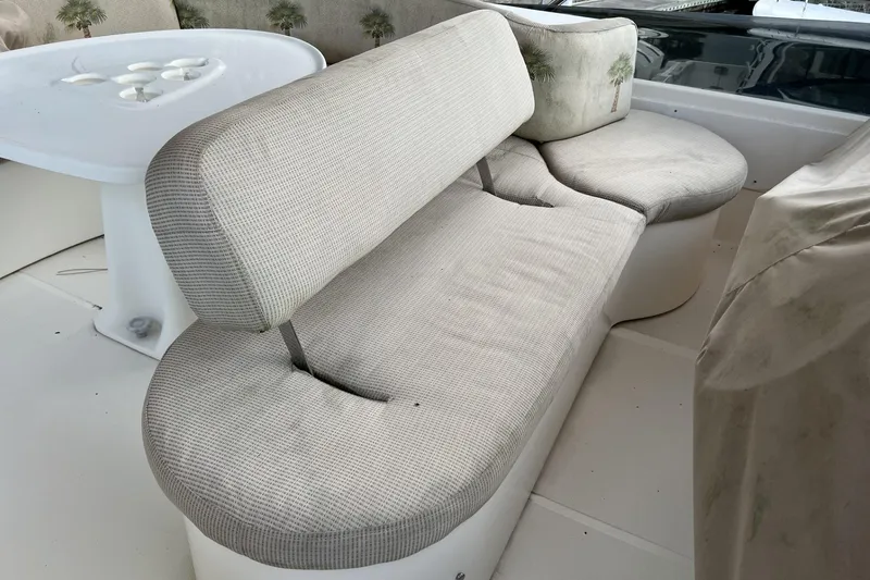 Slide: The Image of Reversible Helm Bench Seat - 32