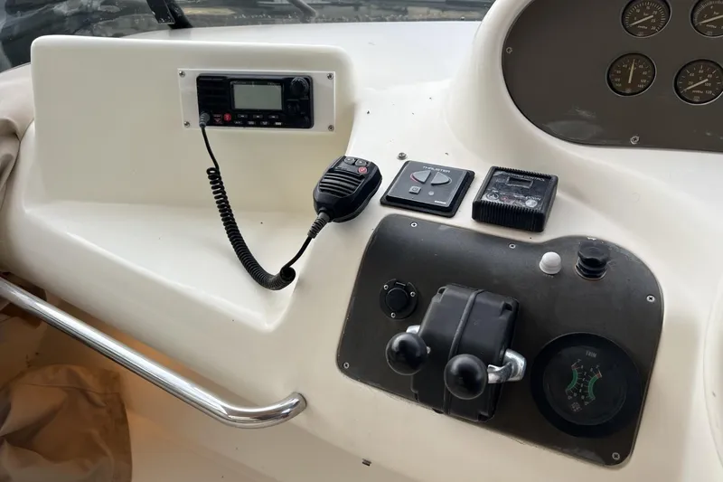 Slide: The Image of Upper Controls - 34