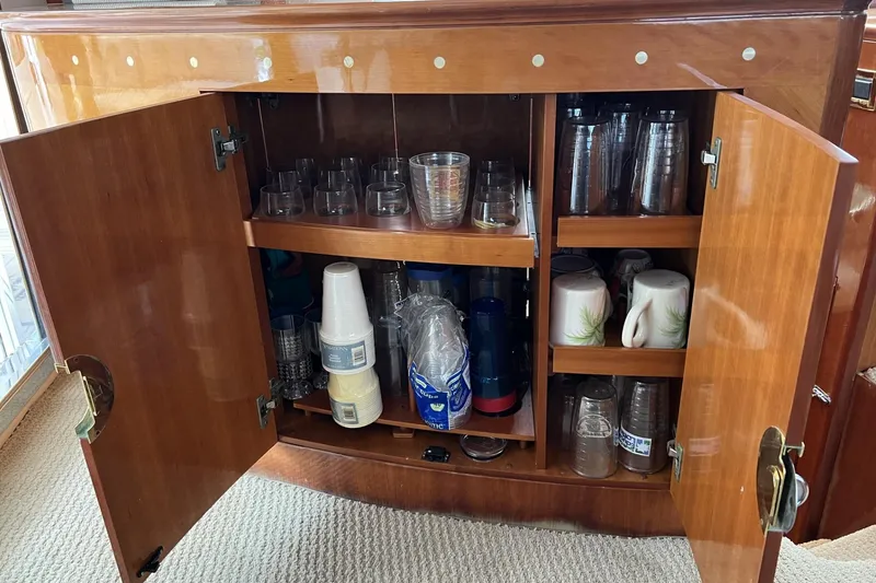 Slide: The Image of Salon Bar II - 40