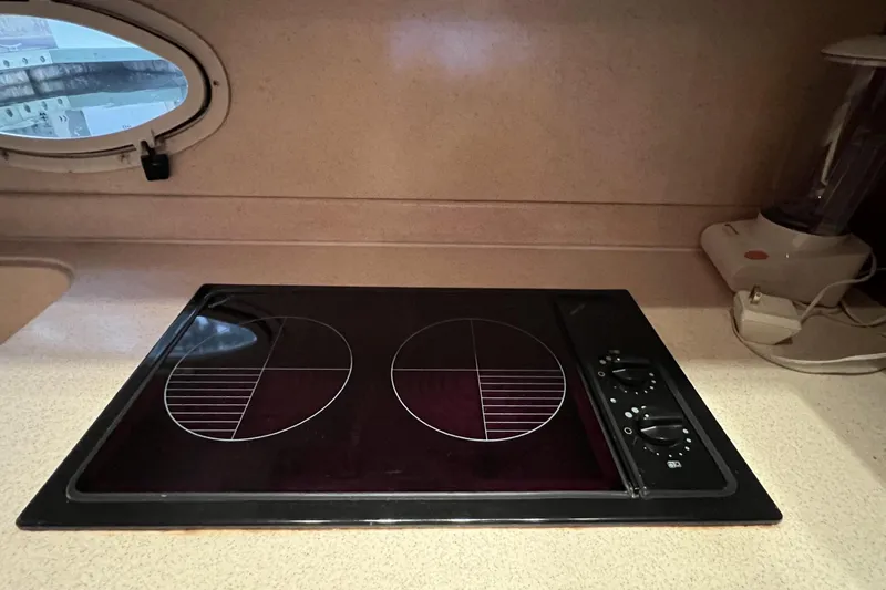Slide: The Image of Electric 2-Burner Cooktop - 45