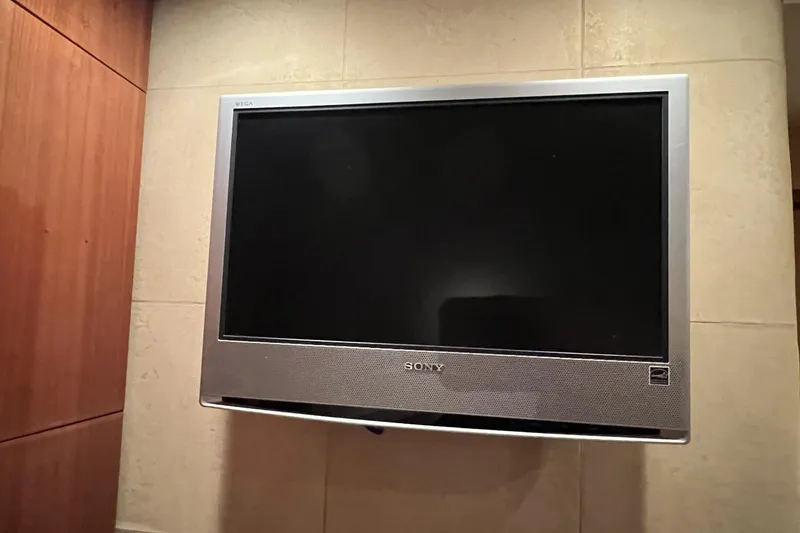 Slide: The Image of Master's TV - 82